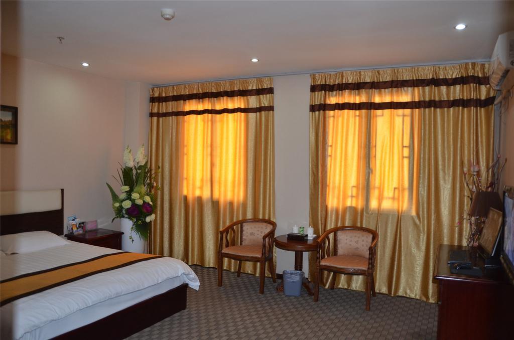 Wudangshan Yinjie Holiday Hotel Danjiangkou Exterior foto